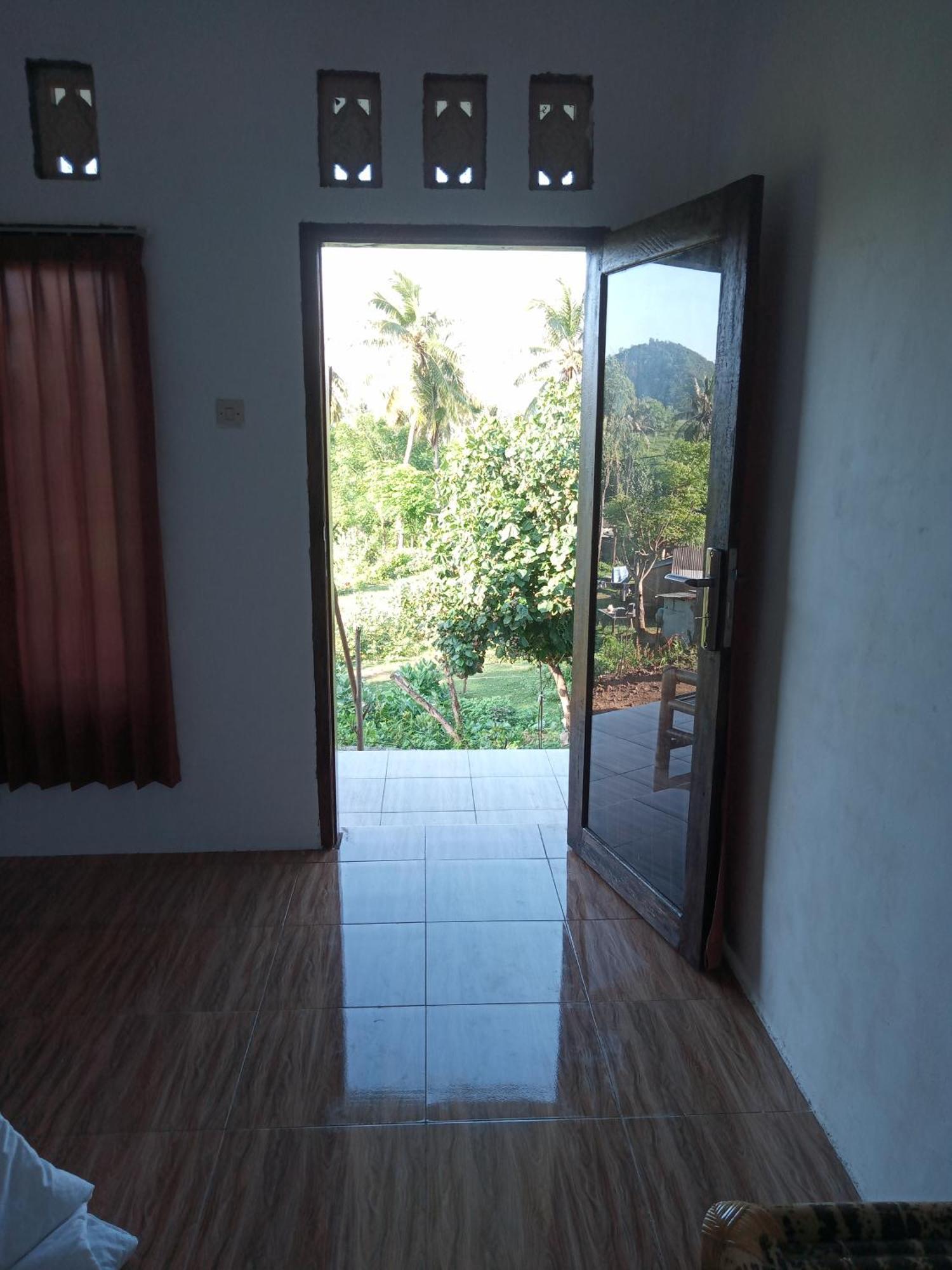 Ramdan Homestay Kuta  Εξωτερικό φωτογραφία