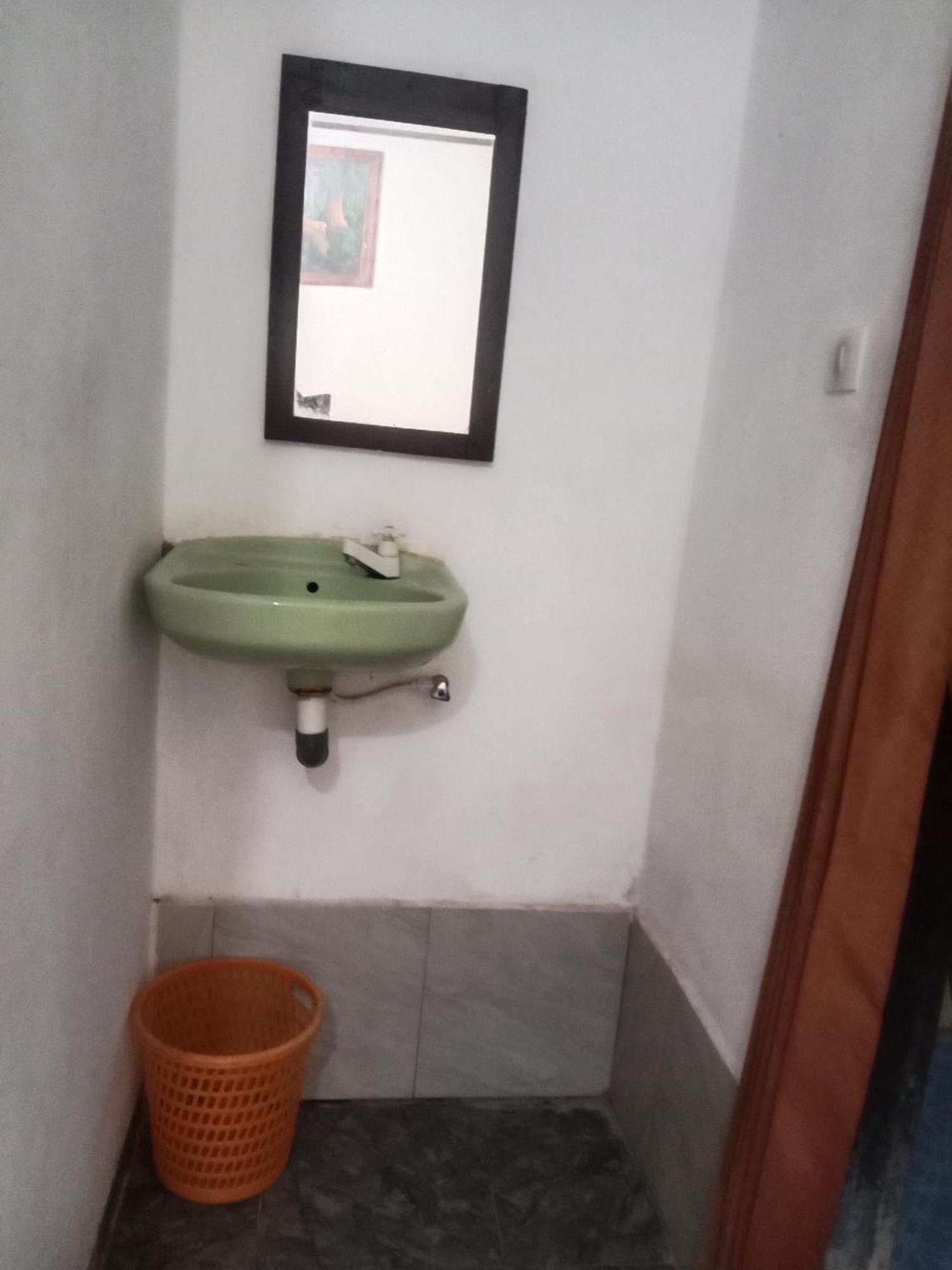 Ramdan Homestay Kuta  Εξωτερικό φωτογραφία
